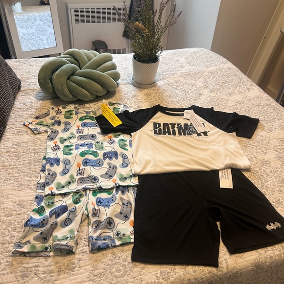 Gap new clothes bundle size 8 see pictures attached. - Picture 1 of 3